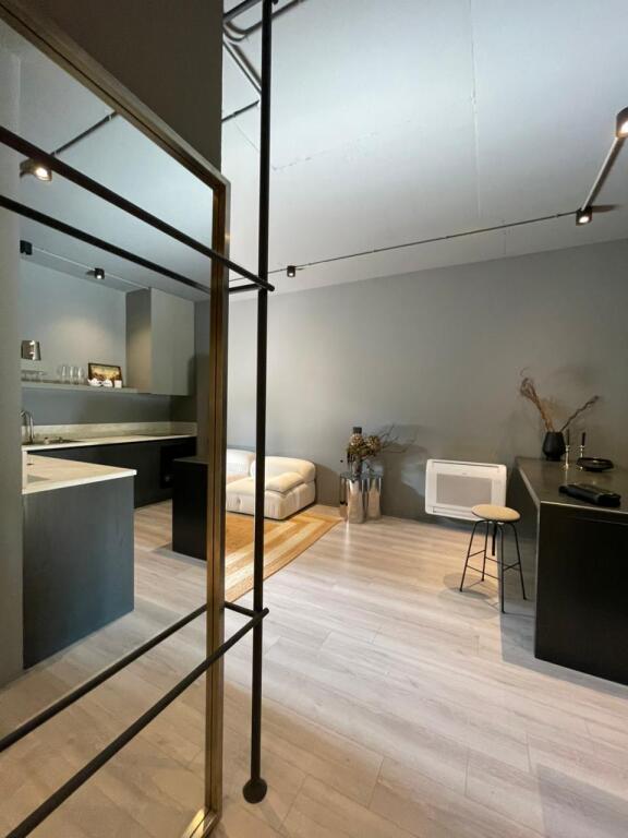 🏡 Affittasi Appartamento 2+1 – Lion Park Residence, Tirana