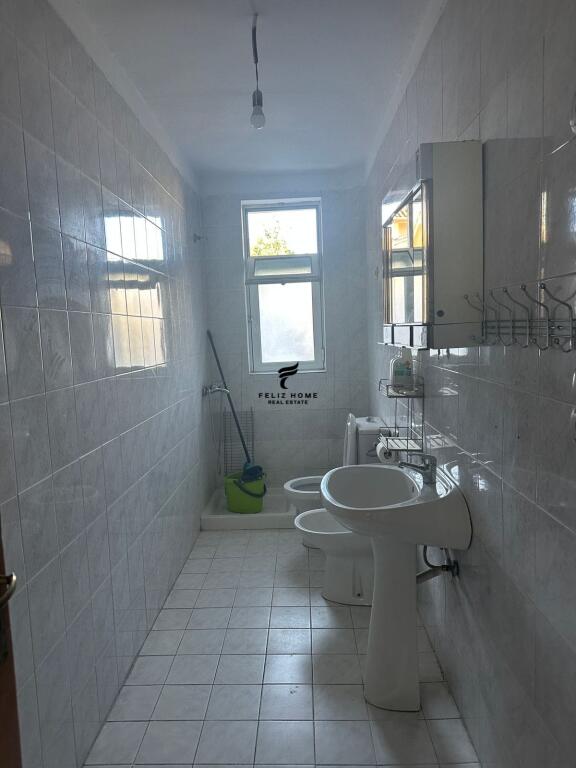 APARTAMENT ME QERA 2+1 VASIL SHANTO 650 EURO