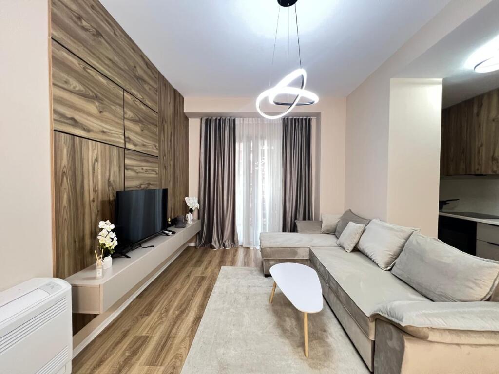 Apartament 1+1 me qira plus post parkimi tek Tirana Garden Building