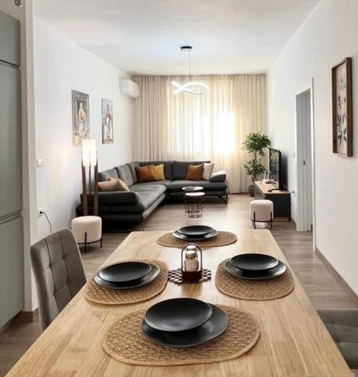 Apartament modern 2+1 per qira ne Qender