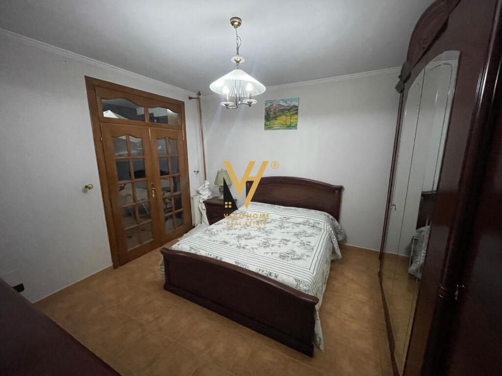 JEPET VILE 3-KATSHE ME QERA TE QSUT 1.000 EURO