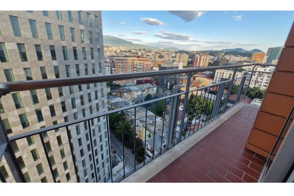 Super ufficio in affitto presso ETC!