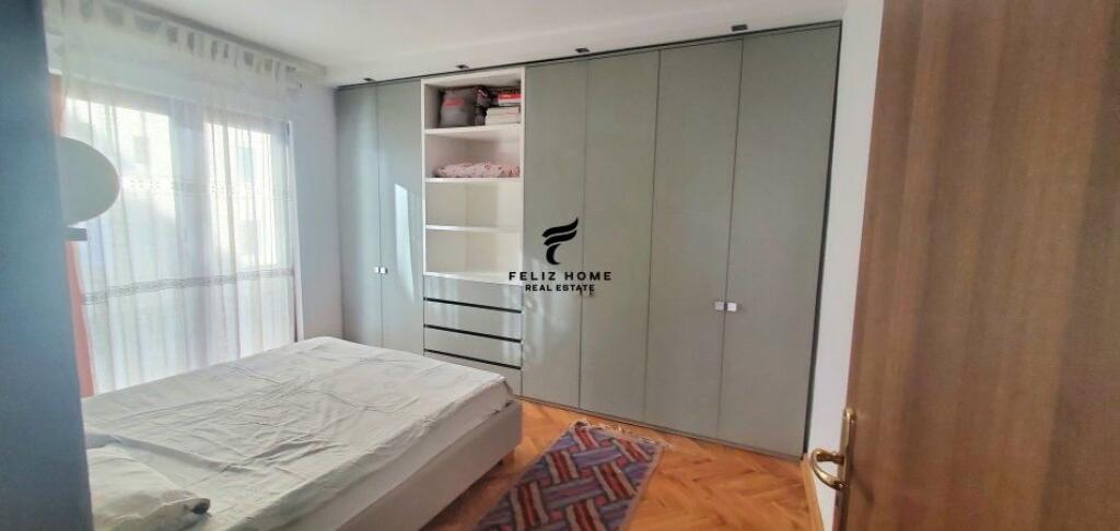 APARTAMENT ME QERA 1+1 MYSLYM SHYRI 550 EURO