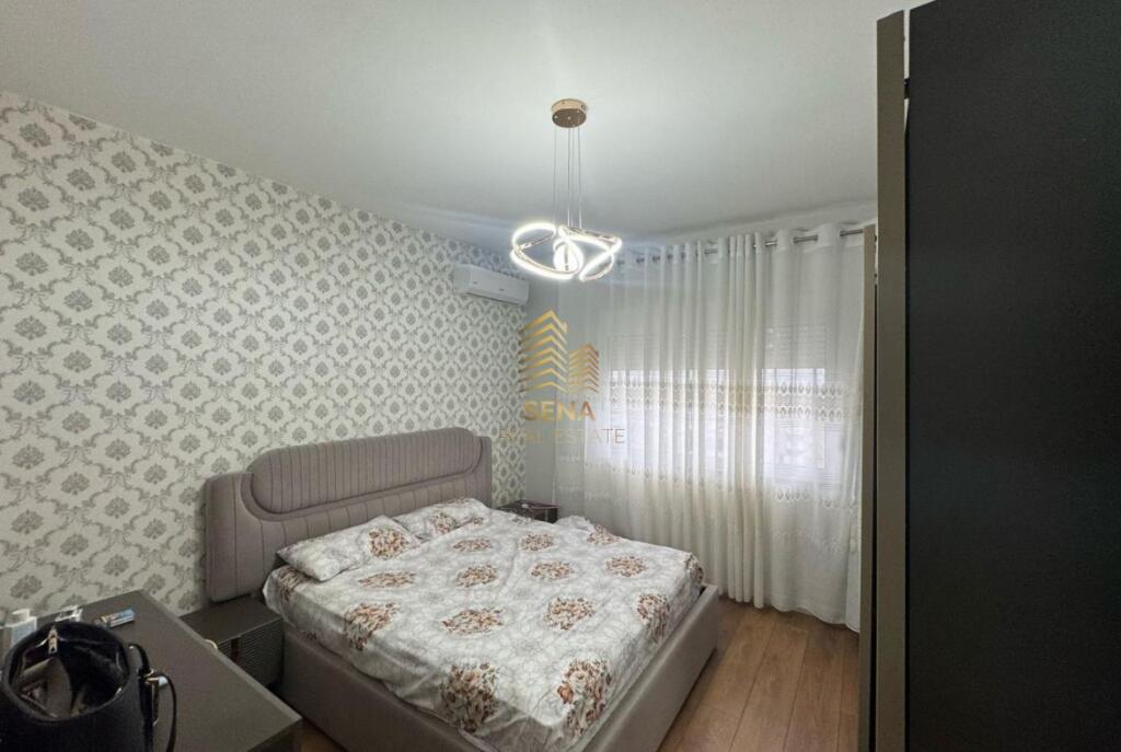 Shitet, Apartament 2+1, Porcelan, 150,000 Euro