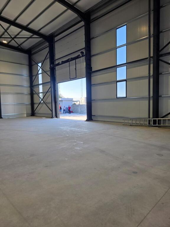 WAREHOUSE FOR RENT 530 M2 KASHAR 2,650 EURO