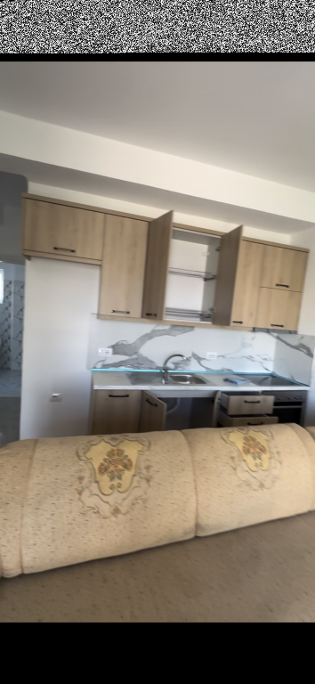 🏡JEPET SHTEPI ME QERA- KAMEZ