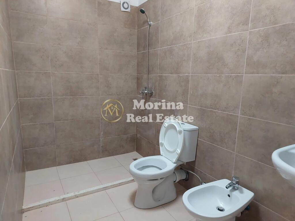 Appartamento 2+1, 5 Maggio, 450 Euro/Mese