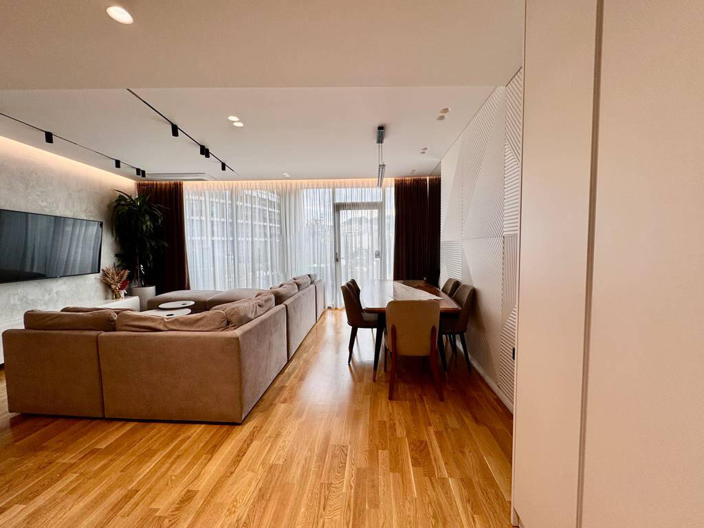 Apartament per shitje 2+1+2+post parkimi i mobiluar - Lake View Residences