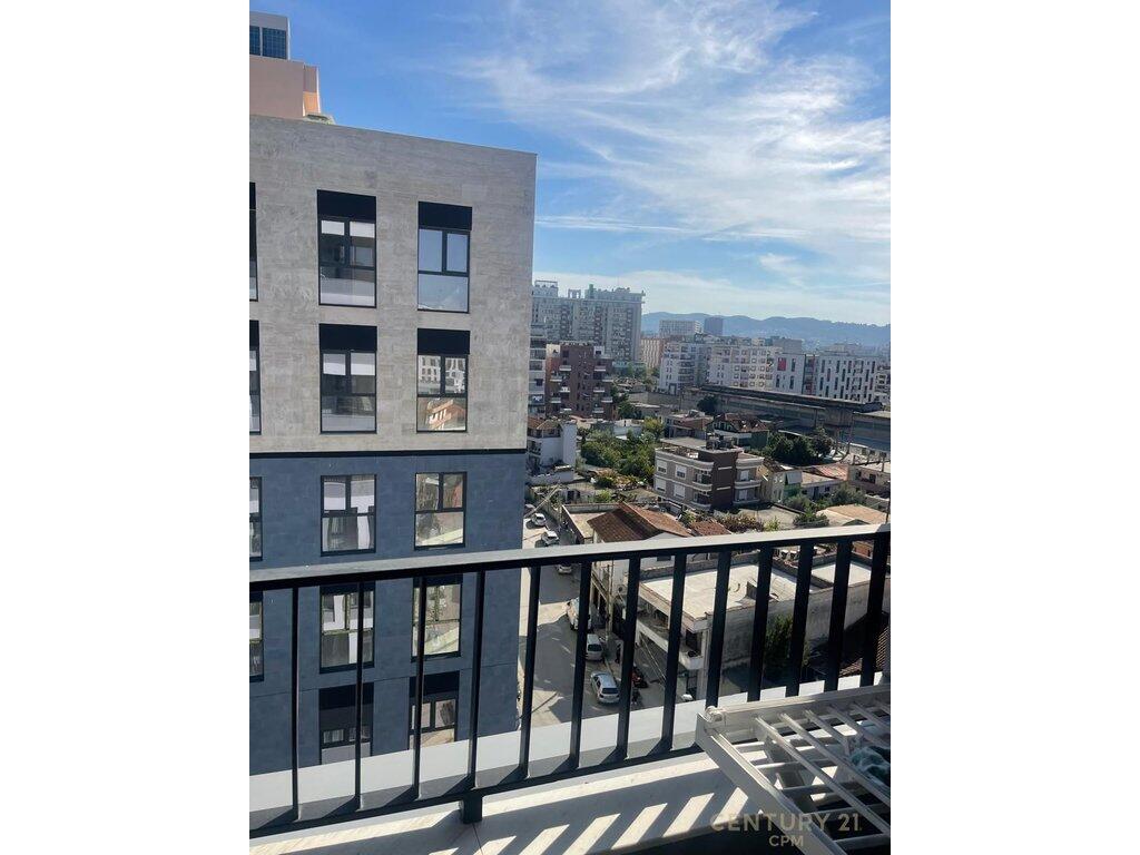 Apartament me qira 2+1+2 me post parkimi – Rruga Jordan Misja