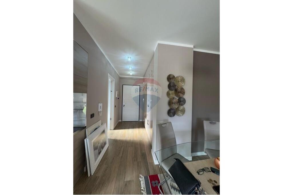QIRA, APARTAMENT 3+1+2 TEK LIQENI I THATE!