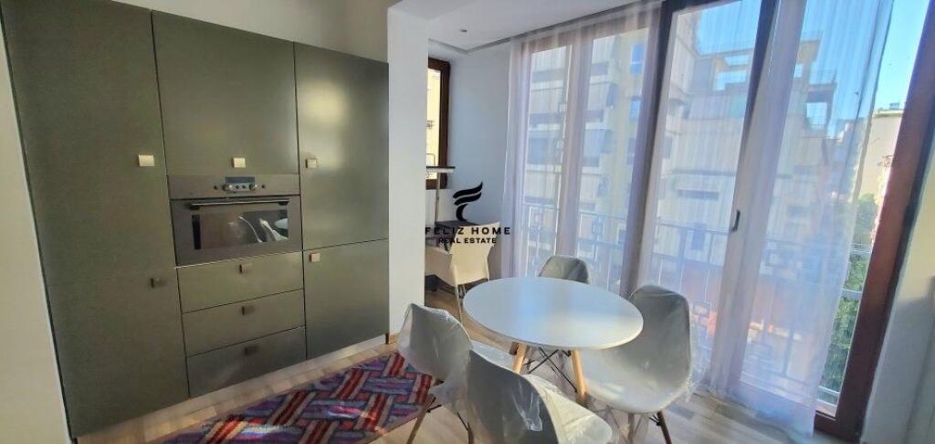 APARTAMENT ME QERA 1+1 MYSLYM SHYRI 550 EURO