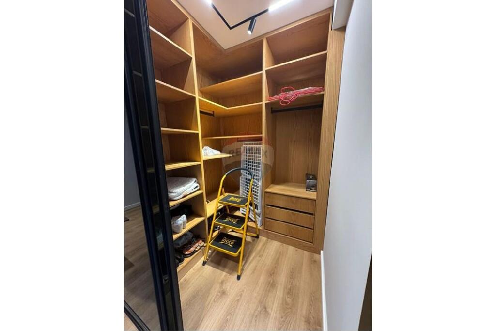 Apartment 3+1+2 for Rent Dry Lake