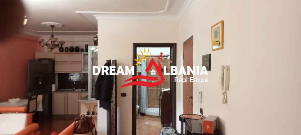 Apartament 1+1 me qera prane Restorant Freskut, ne Tirane ( ID 42111485)
