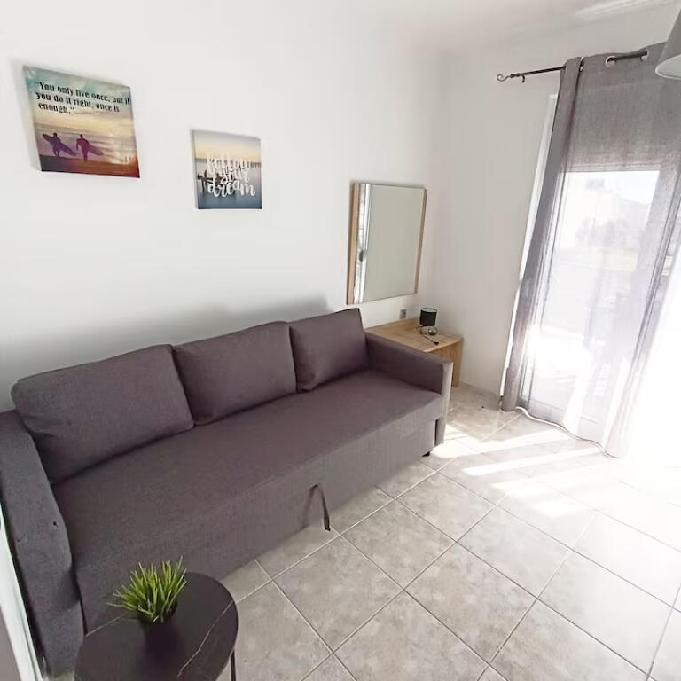 Apartament Me Qera 1+1 Vasil Shanto (ID B211389) Tirane​