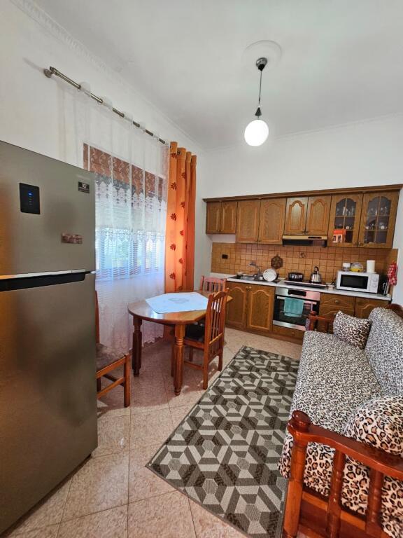 🏡 Shitet Shtepi 1 katëshe në Plazh, Durrës