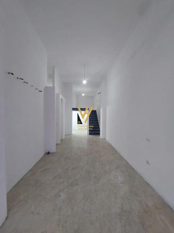 SHOP FOR SALE 106 M2 AT THE TURDIU COMPLEX, FORMER AVIATION FIELD 230,000 EURO