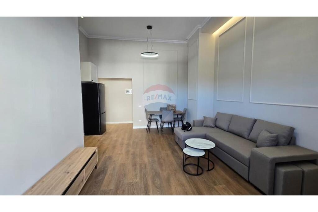 Apartament 1+1 plus postparkim, Liqeni i Thate