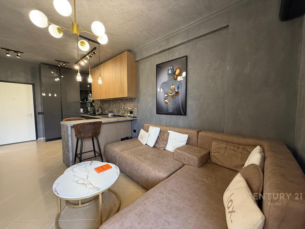 APARTAMENT MODERN 1+1, NE REZIDENCEN CITY VIEW SHKOZE!! 500 € /Muaj