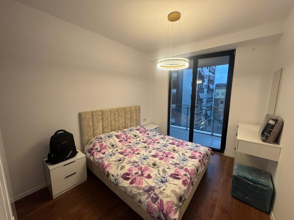 Apartament 1+1 me qera  📍 Rruga Mine Peza, Tiranë