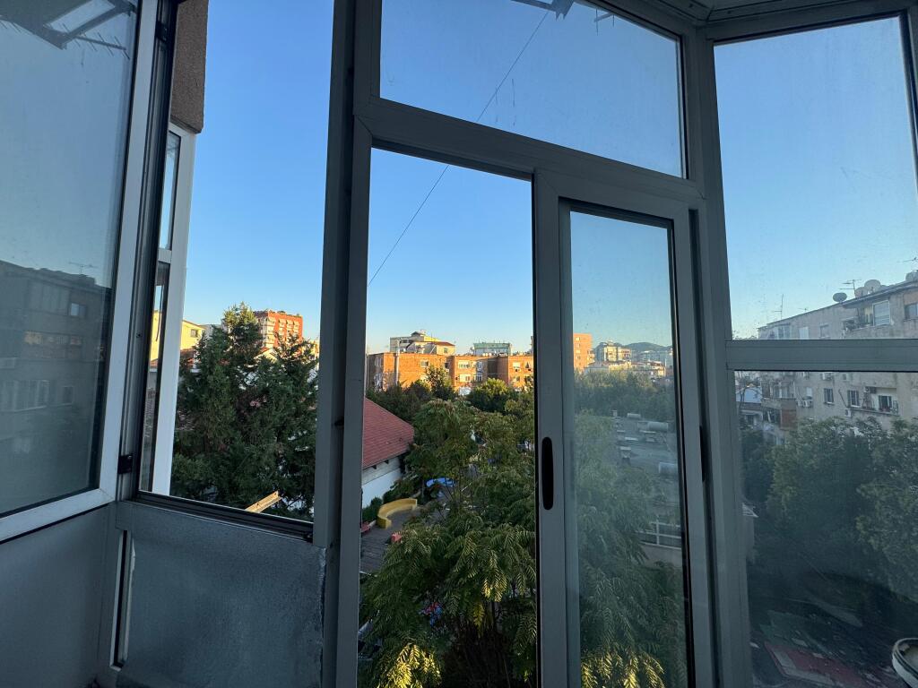 Appartamento 3+1 in affitto Di fronte al Tribunale Distrettuale, Tirana 📍
