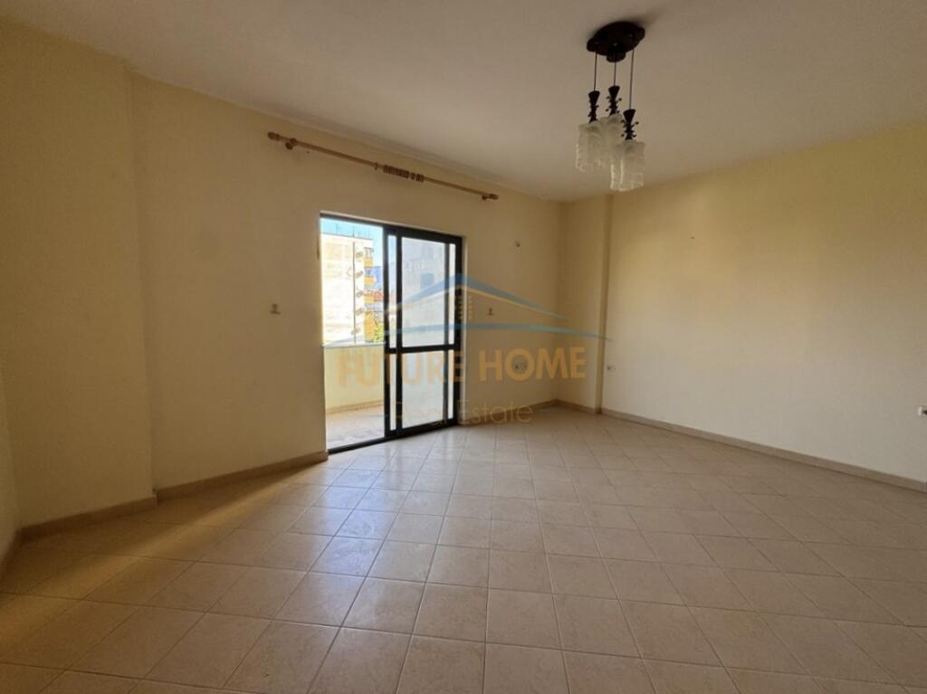 Affitto, Appartamento 1+1, Laparake, Tirana