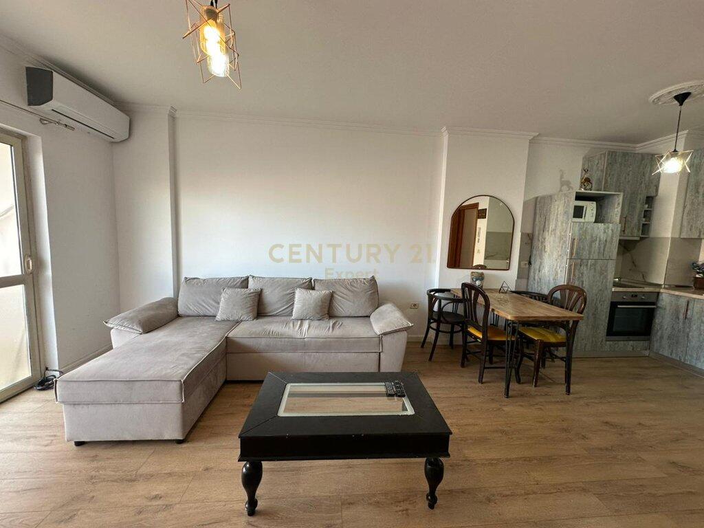 JEPET ME QERA APARTAMENT 1+1 TE SIRI KODRA