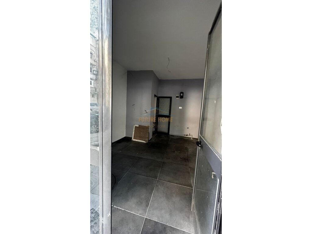 For sale, Apartment 1+1, Pazari i Ri, Tirane.