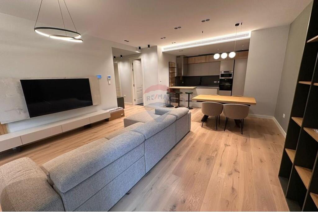 Apartament luksoz 2+1 per qira, Air Albania