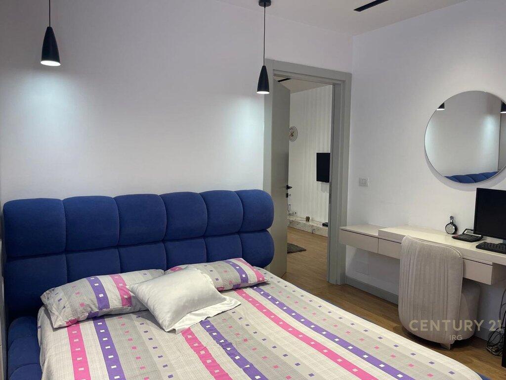 Jepet me Qira Apartament 2+1 650 € /Muaj
