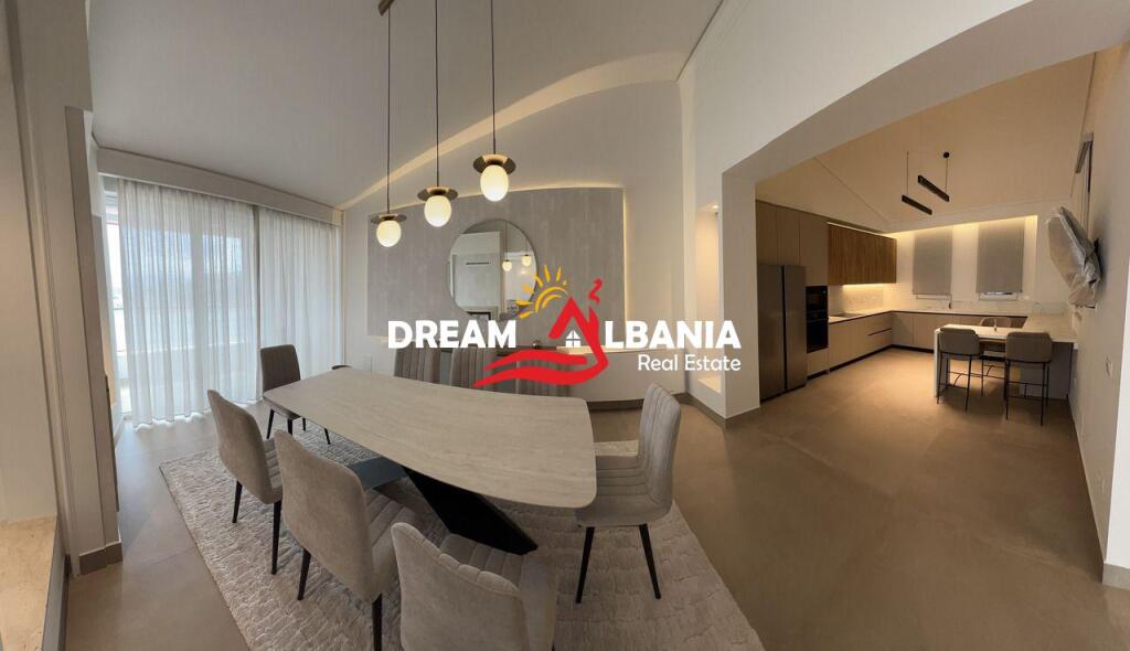 Vile 3-Kateshe me Pishine Private me Qera, Prane Rezidenca Kodra e Diellit ne Tirane (ID 4251427)