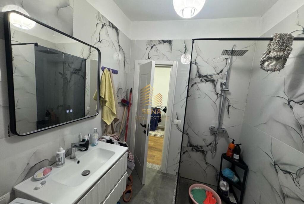 Shitet, Apartament 2+1, Porcelan, 150,000 Euro