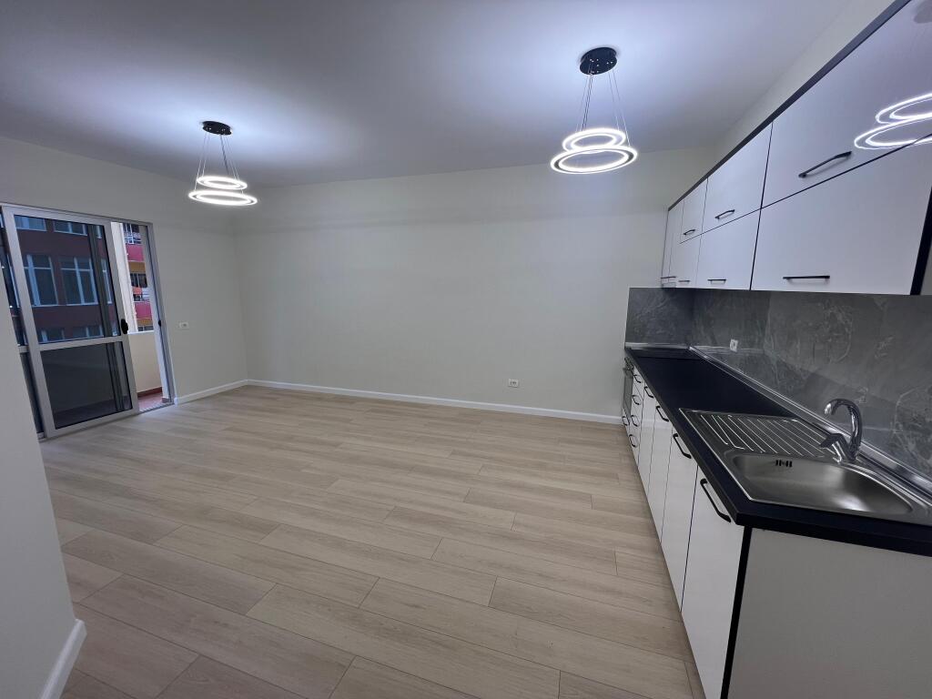 In vendita: Appartamento 2+1 Astir