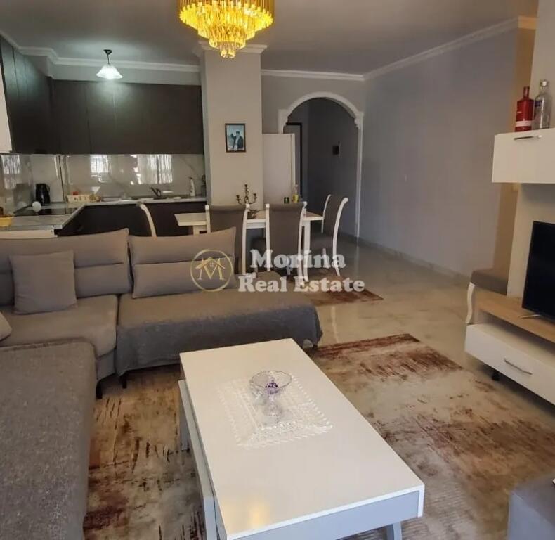 Affitto, Appartamento 2+1, Comune di Parigi, 650 euro/mese