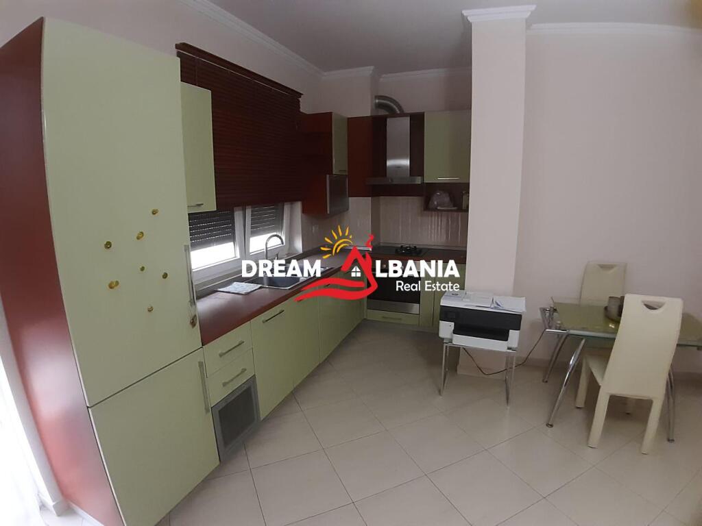 Apartamente 1+1 me qera ne rrugen e Durresit, prane Qendres ne Tirane (ID 4211679)