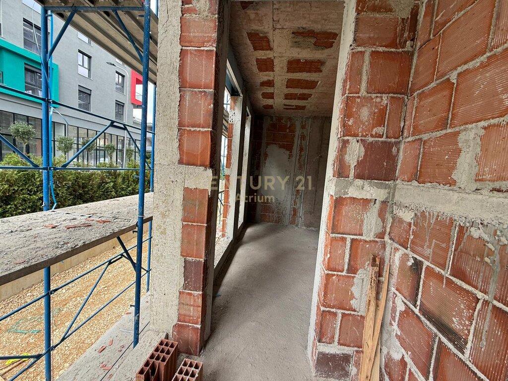 OKAZION APARTAMENT 3+1+2 PER SHITJE 850 EURO/M2,RING SIDE RESIDENC PASKUQAN! 112,000 €