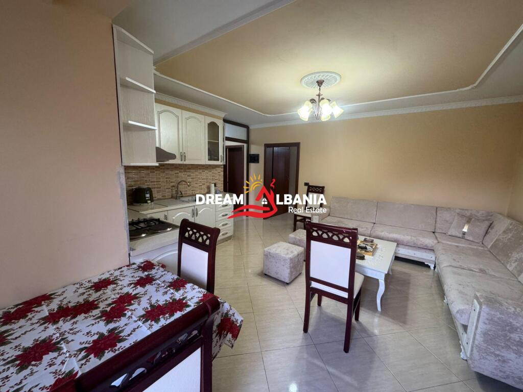 2+1 apartment for rent near the Red School at the New Bazaar, Tirana (ID 42215422)
