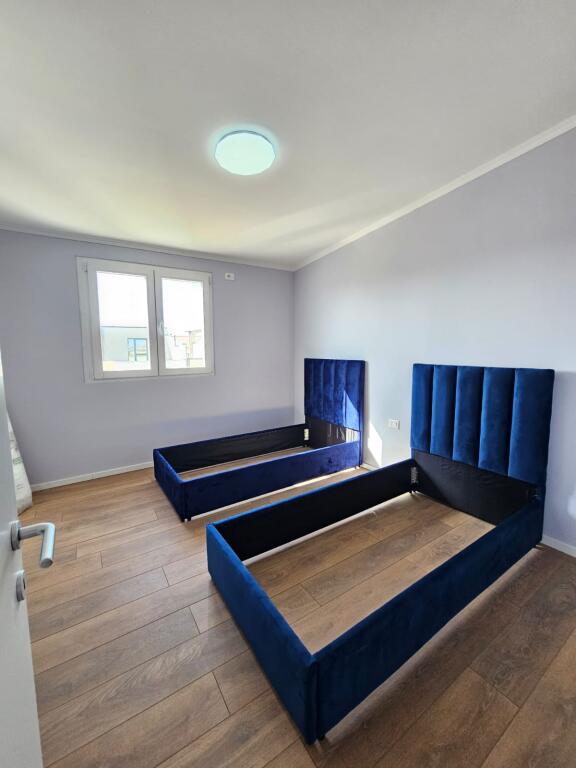 SHITET APARTAMENT 2+1 NE PLAZHIN ILIRIA PRANE HOTEL FLORIDA