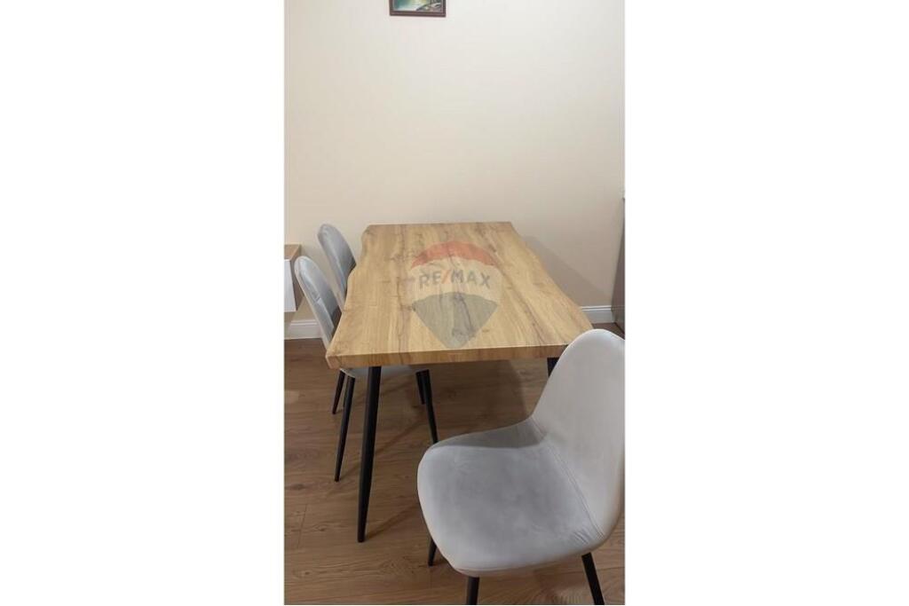 APARTAMENT 2+1 PER QIRA PORCELANI