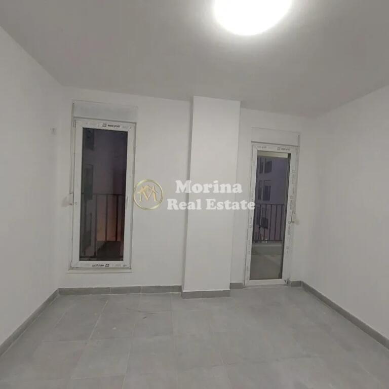 Qera, Apartament 3+1 , 5 Maj, 500 Euro/Muaj