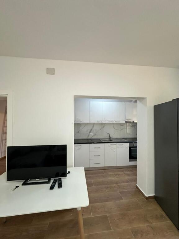 Comfortable apartment for rent 1+1 at Shkolla e Bashkuar, on main street