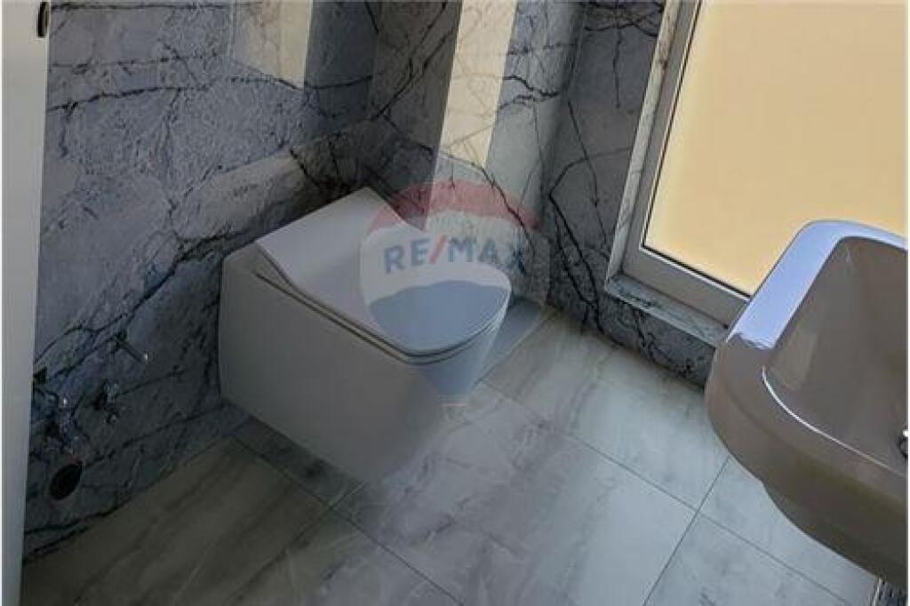 Apartament 2+1 tek Siri Kodra