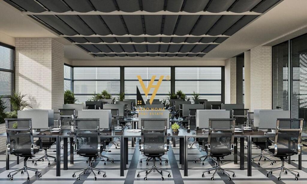 JEPET AMBIENT BIZNESI 700 M2 ME QIRA TE GOLDEN PARK3, YZBERISHT 8.000 EURO