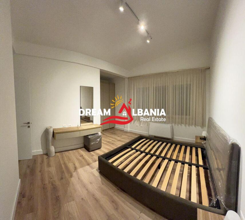 Vile 3-Kateshe me Pishine Private me Qera, Prane Rezidenca Kodra e Diellit ne Tirane (ID 4251427)
