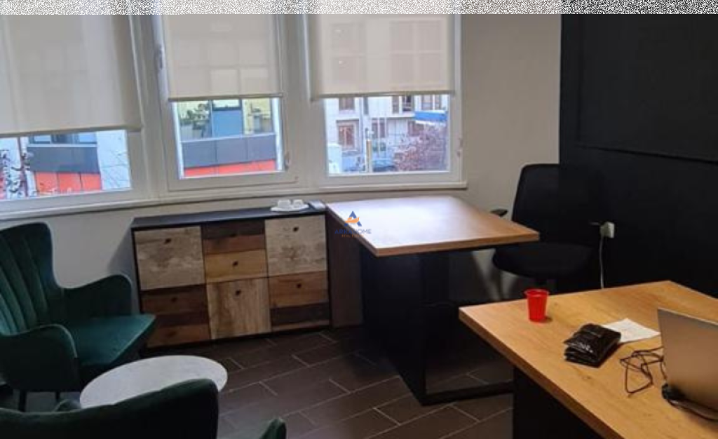 UFFICIO IN AFFITTO 108M2 "RRUGA SAMI FRASHERI, LIQENI I TIRANES" 800 EURO