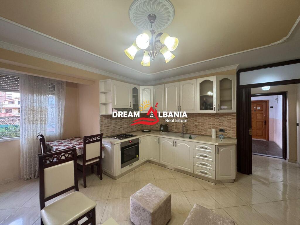 2+1 apartment for rent near the Red School at the New Bazaar, Tirana (ID 42215422)