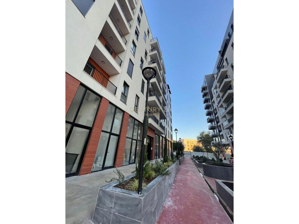 APARTAMENT 2+1+2 PER QIRA TEK TRIO TOWER !