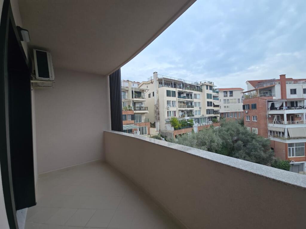 ✨ Appartamento 2+1 in affitto per la prima volta nella zona elite di Kodra e Diellit 🌇