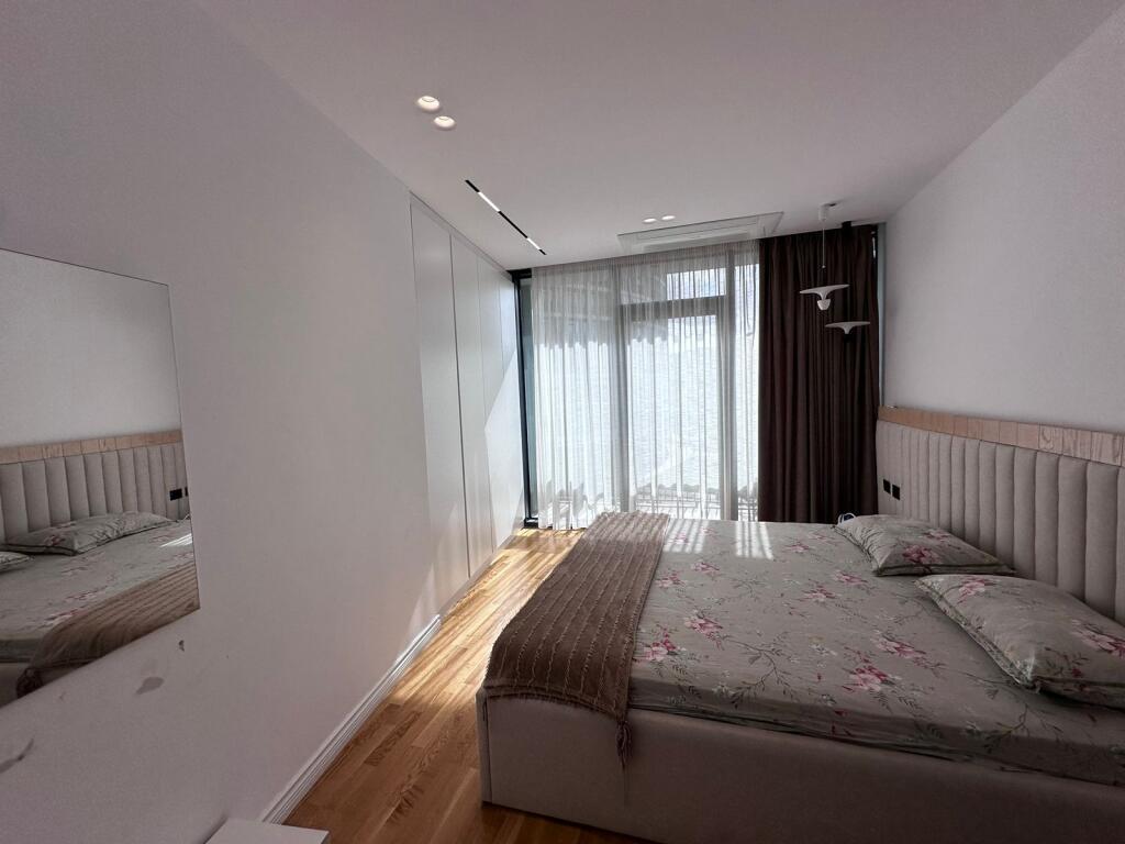 Apartament per shitje tek Lake View Residence