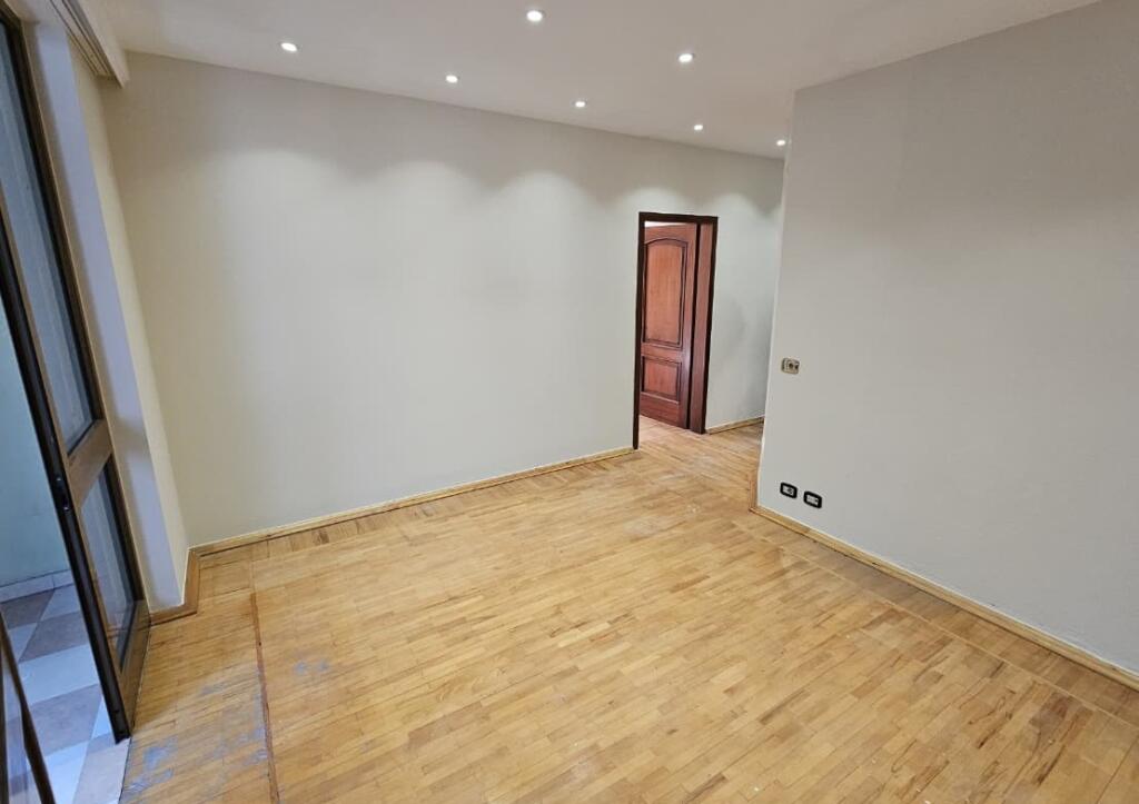 Apartment 2+1 - Bajram Curri Boulevard