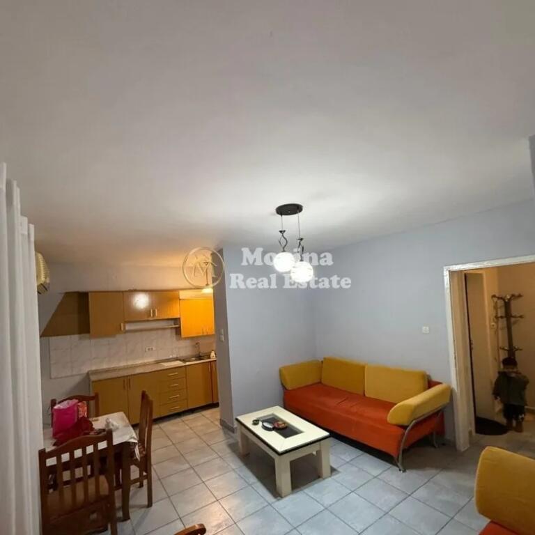 Qera, Apartament 1+1, Tregu Elektrik 500 euro/muaj